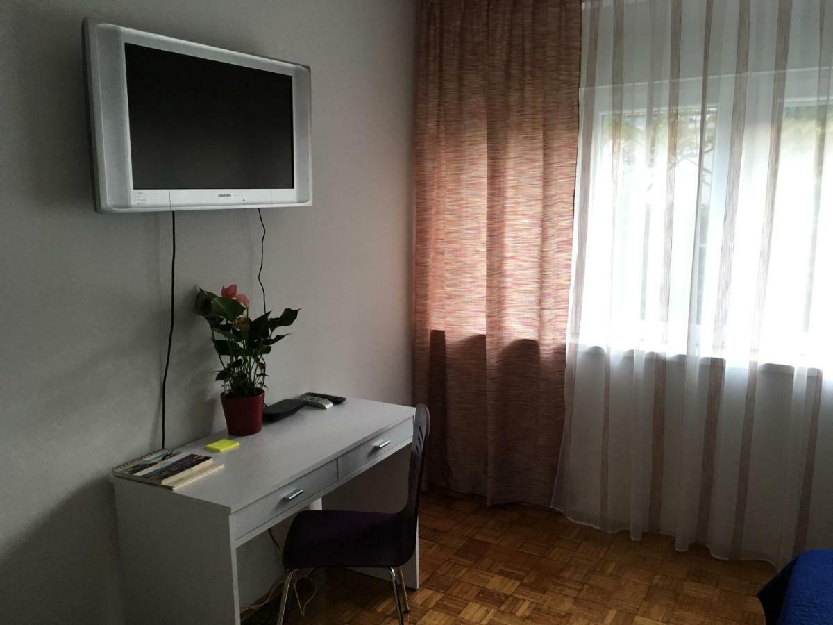 Apartment Neda Спліт Екстер'єр фото